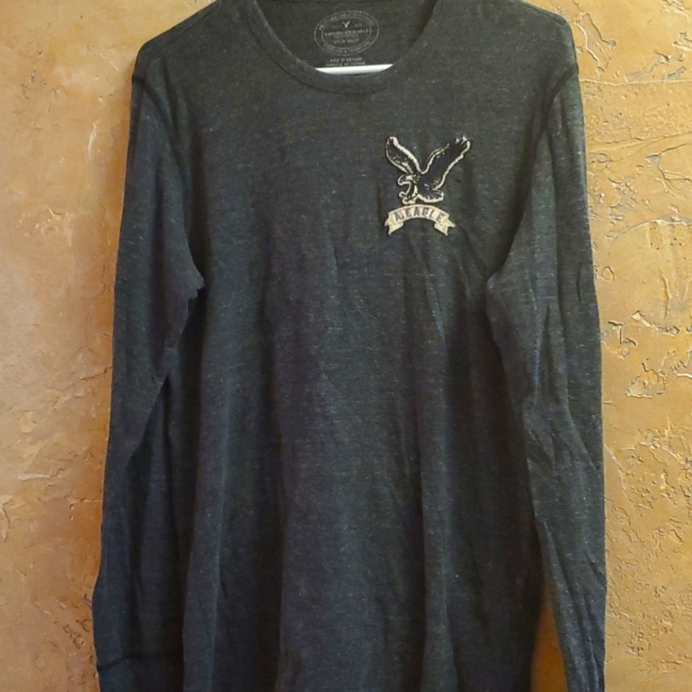 American Eagle men's shirt